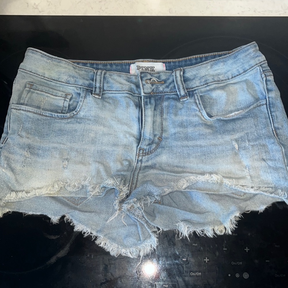 Victoria’s Secret PINK Denim Shorts size 6